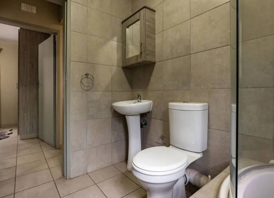 2 Bedroom Property for Sale in Montana Tuine Gauteng