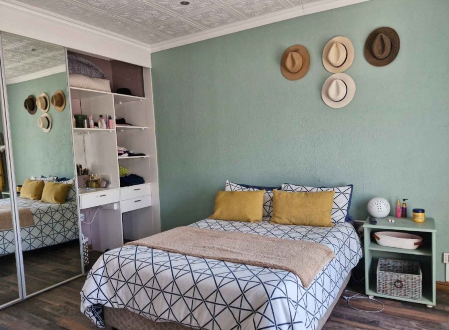 2 Bedroom Property for Sale in Primrose Hill Gauteng