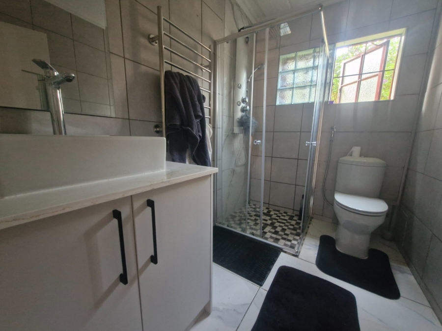 4 Bedroom Property for Sale in Dayanglen Gauteng