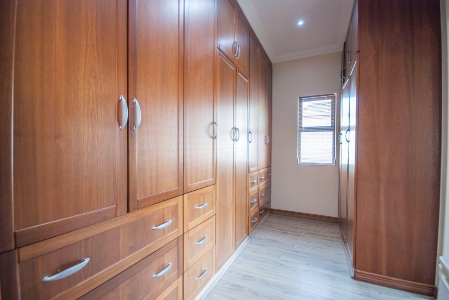 4 Bedroom Property for Sale in Midlands Estate Gauteng