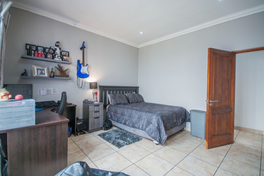 4 Bedroom Property for Sale in Midlands Estate Gauteng