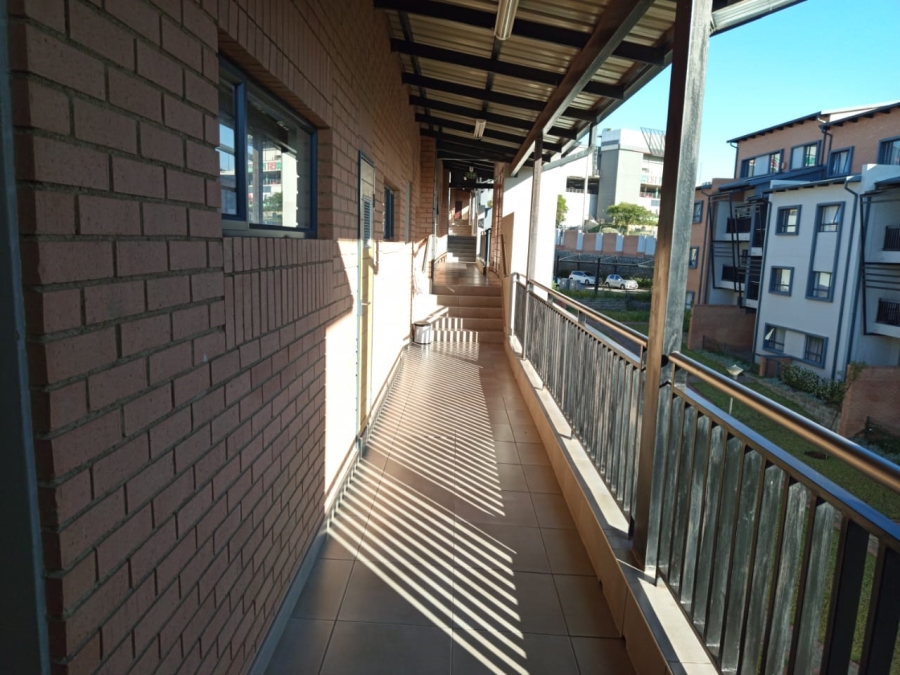 2 Bedroom Property for Sale in Vorna Valley Gauteng