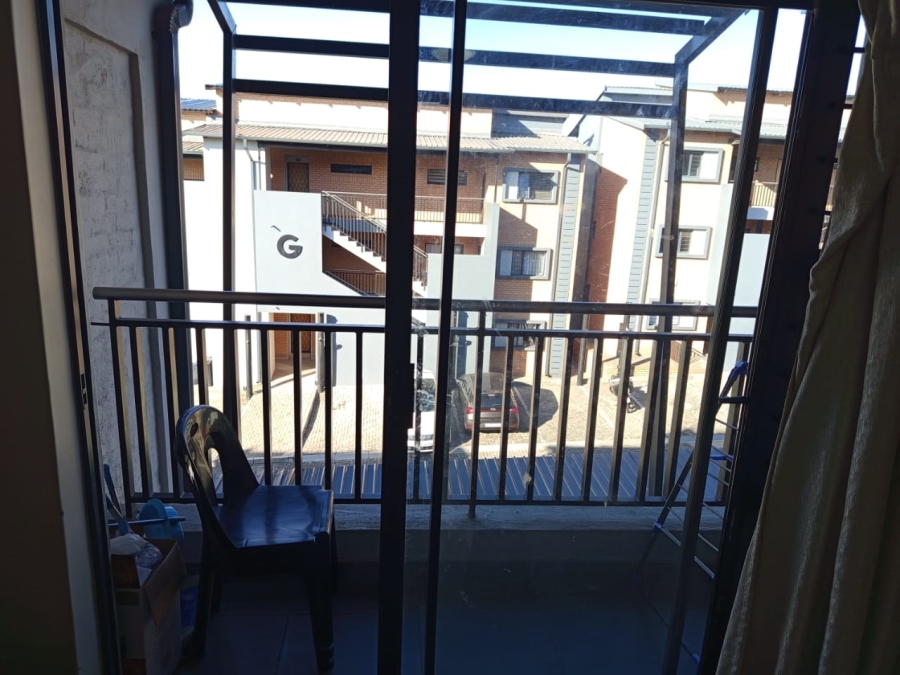 2 Bedroom Property for Sale in Vorna Valley Gauteng