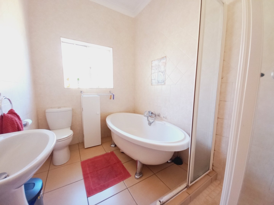 3 Bedroom Property for Sale in Fishers Hill Gauteng