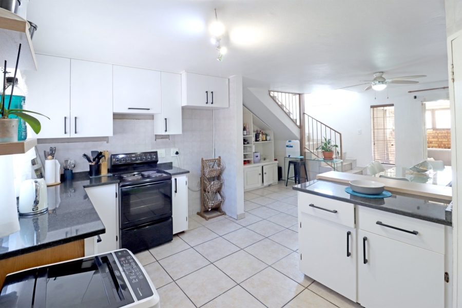 3 Bedroom Property for Sale in Wierda Park Gauteng