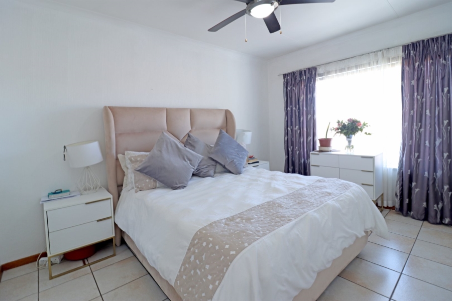 3 Bedroom Property for Sale in Wierda Park Gauteng