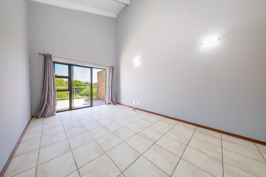 2 Bedroom Property for Sale in Greenstone Hill Gauteng