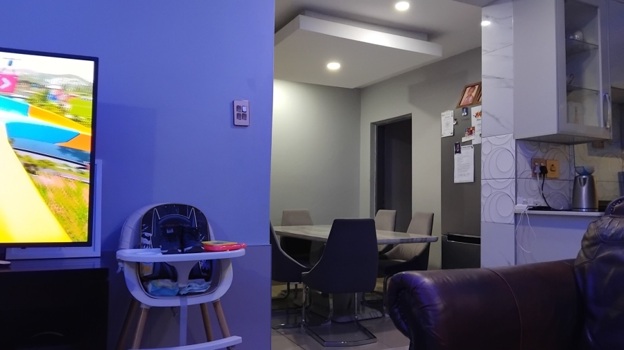 1 Bedroom Property for Sale in Rabie Ridge Gauteng