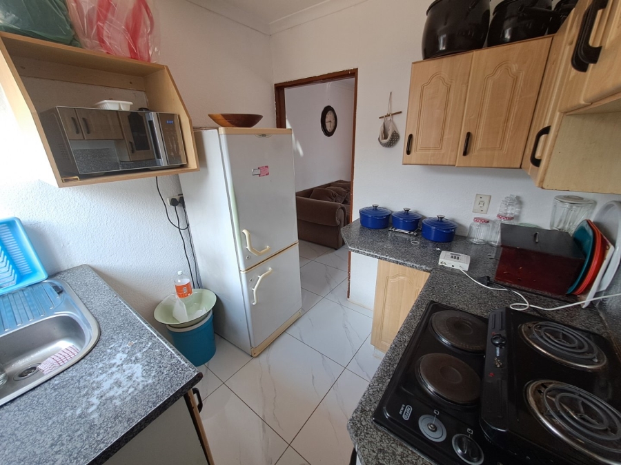 2 Bedroom Property for Sale in Protea Glen Gauteng