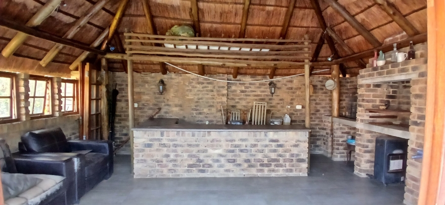 5 Bedroom Property for Sale in Heuweloord Gauteng