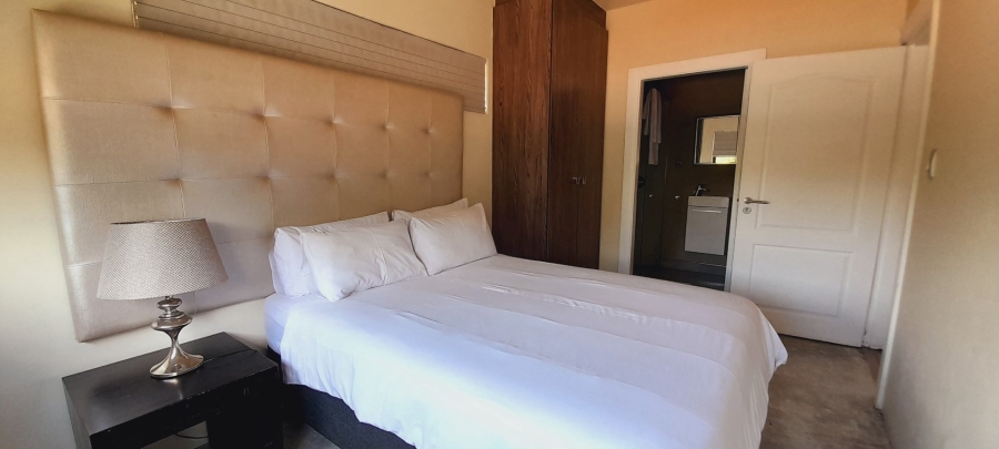 To Let 4 Bedroom Property for Rent in Sandown Gauteng