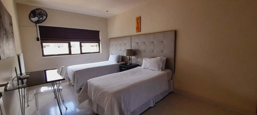 To Let 4 Bedroom Property for Rent in Sandown Gauteng
