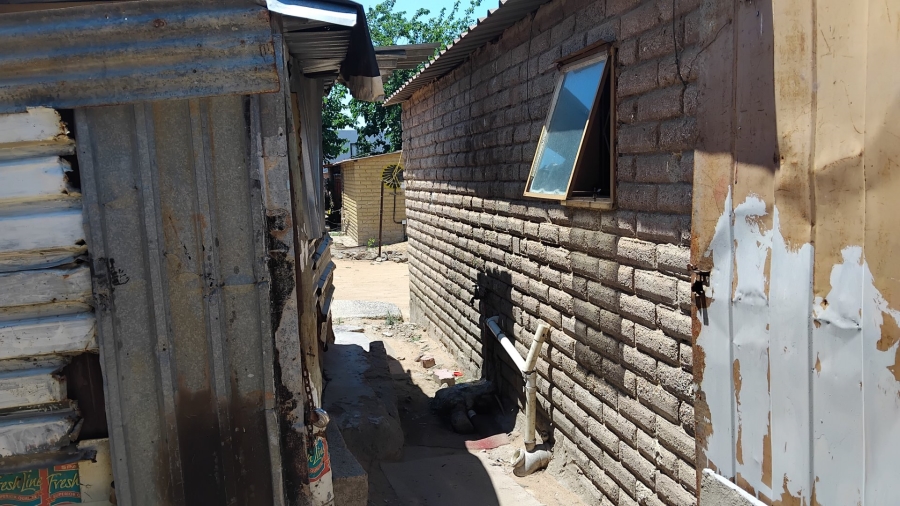 2 Bedroom Property for Sale in Olievenhoutbosch Gauteng