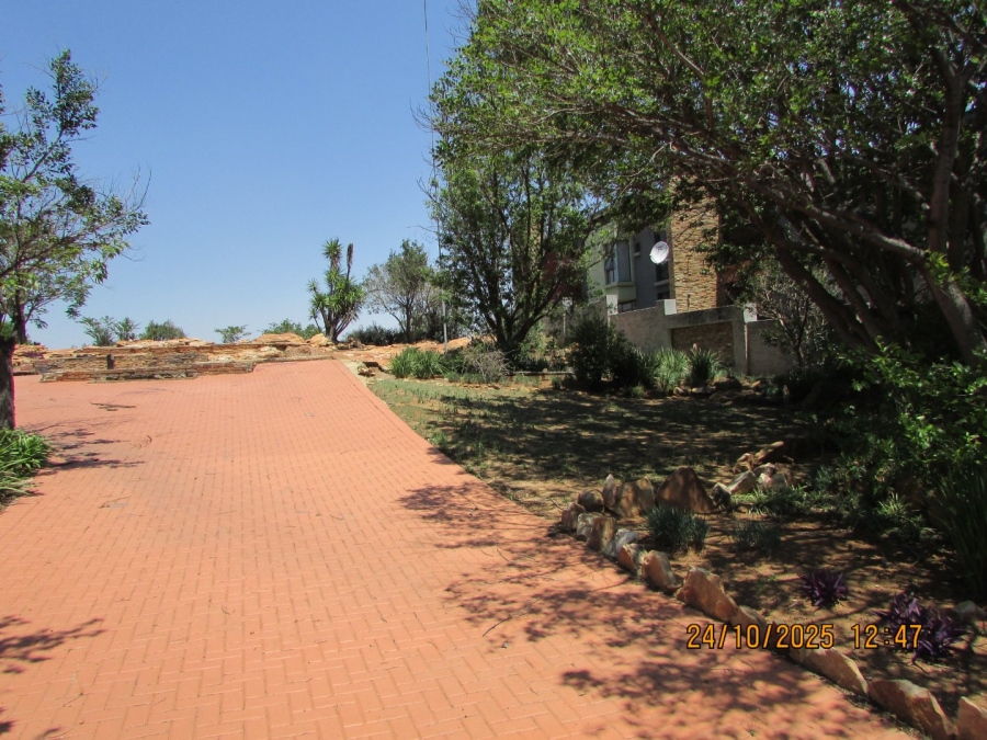 Commercial Property for Sale in Bronkhorstbaai Dorp Gauteng