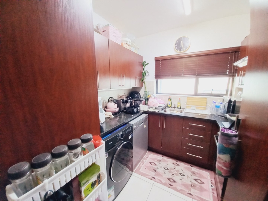 2 Bedroom Property for Sale in Hurlyvale Gauteng