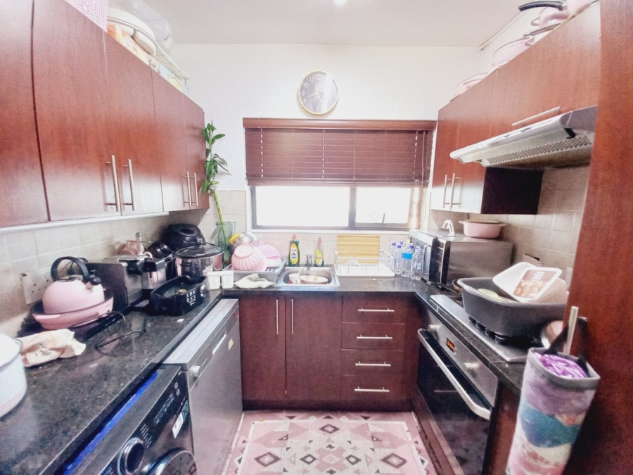 2 Bedroom Property for Sale in Hurlyvale Gauteng