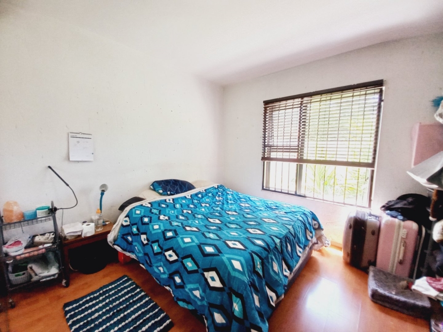 2 Bedroom Property for Sale in Hurlyvale Gauteng