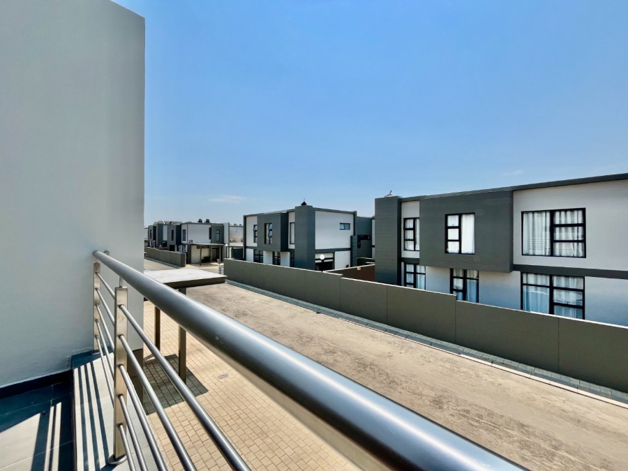 To Let 3 Bedroom Property for Rent in Rynfield A H Gauteng