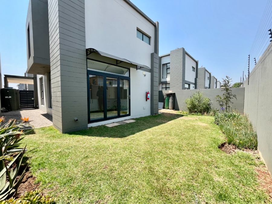 To Let 3 Bedroom Property for Rent in Rynfield A H Gauteng