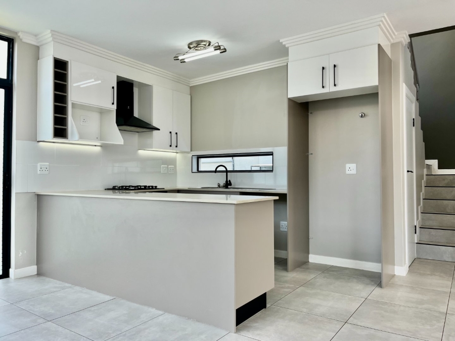 3 Bedroom Property for Sale in Rynfield Gauteng