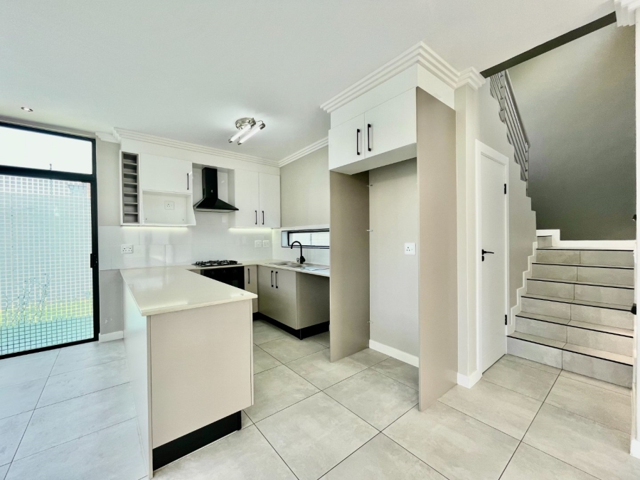 3 Bedroom Property for Sale in Rynfield Gauteng