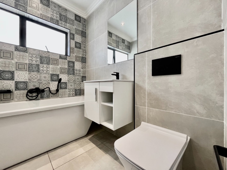 3 Bedroom Property for Sale in Rynfield Gauteng