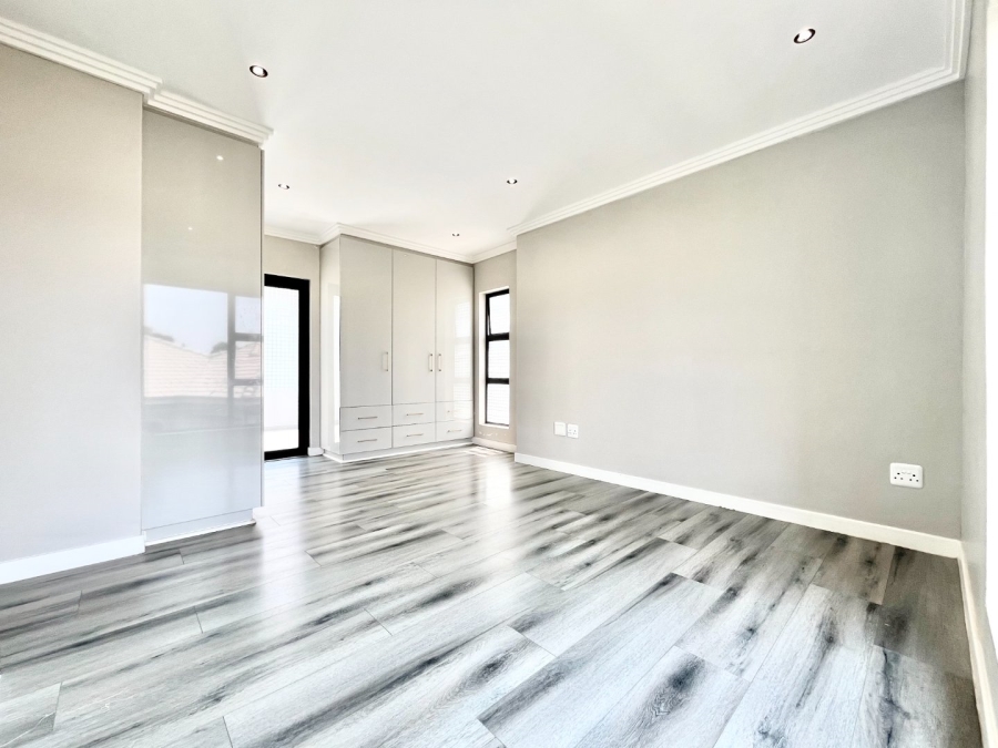 3 Bedroom Property for Sale in Rynfield Gauteng