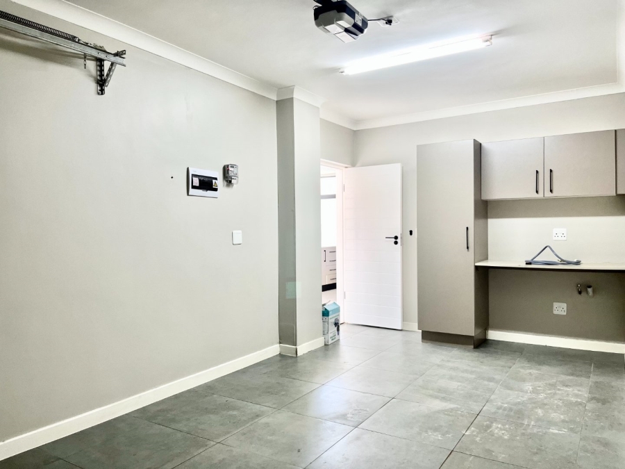 3 Bedroom Property for Sale in Rynfield Gauteng