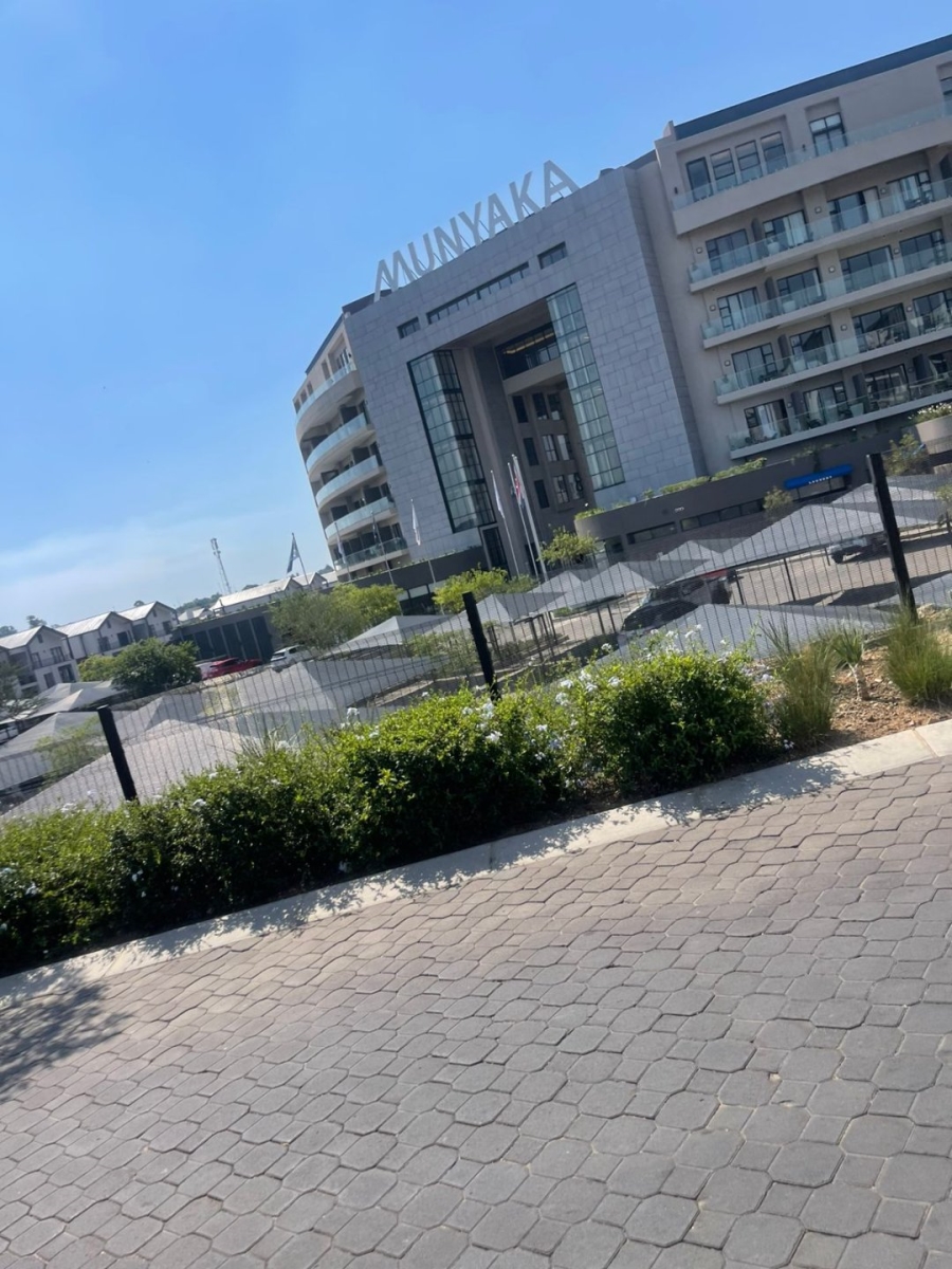 1 Bedroom Property for Sale in Waterfall View Gauteng