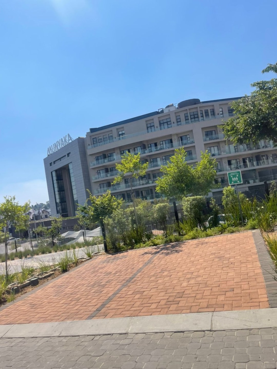 1 Bedroom Property for Sale in Waterfall View Gauteng