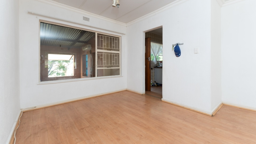 To Let 3 Bedroom Property for Rent in Rangeview Gauteng