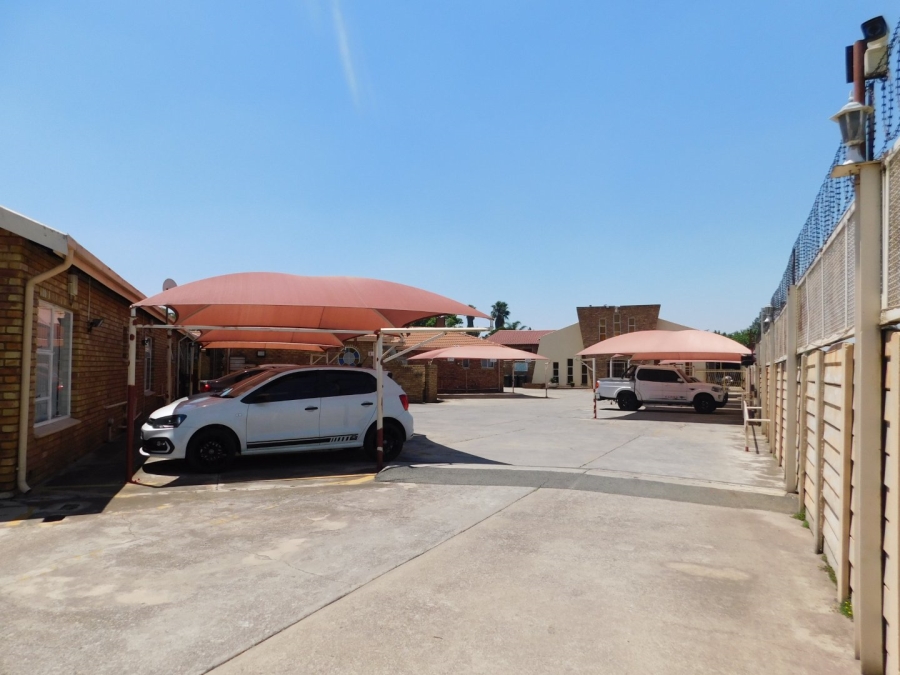 2 Bedroom Property for Sale in Van Dyk Park Gauteng