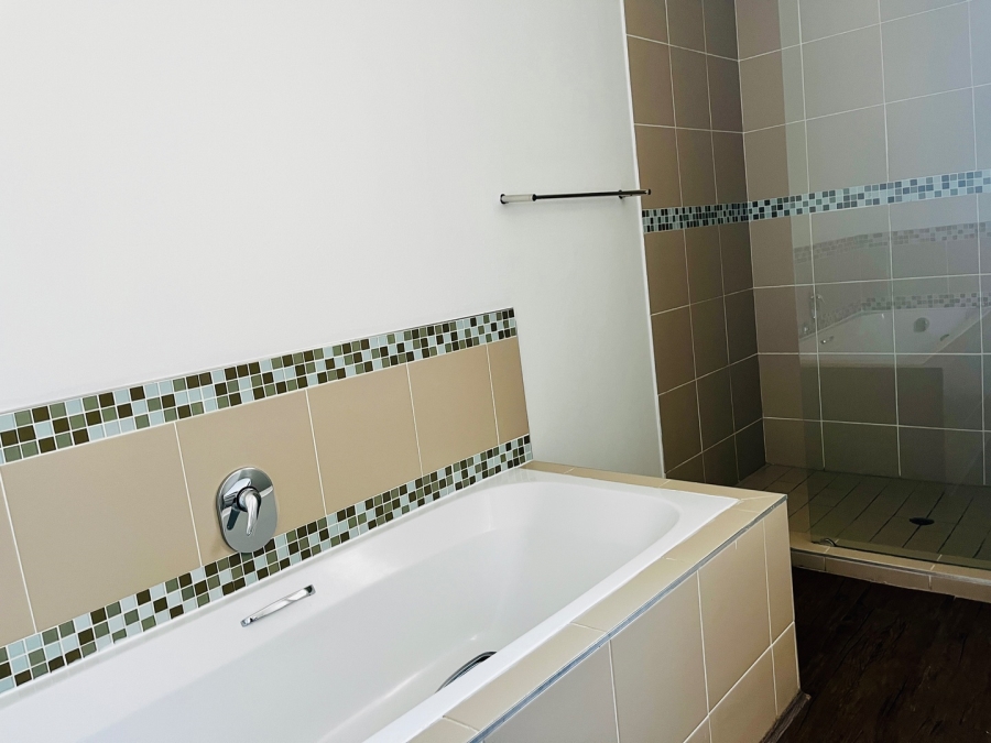 3 Bedroom Property for Sale in Bryanston Gauteng