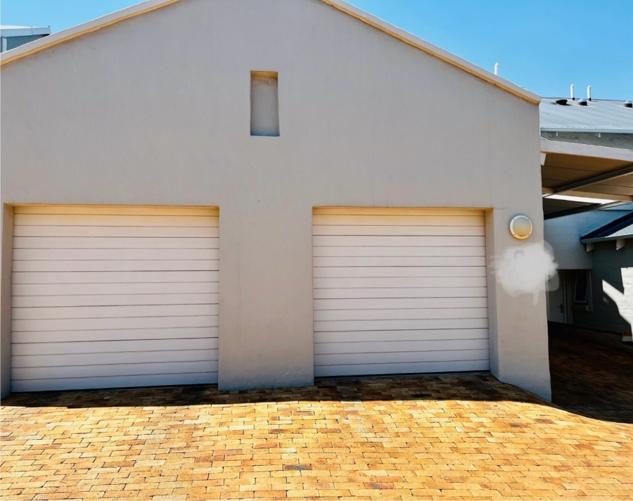 3 Bedroom Property for Sale in Bryanston Gauteng
