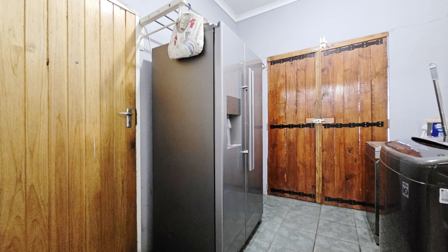3 Bedroom Property for Sale in Three Rivers Proper Gauteng