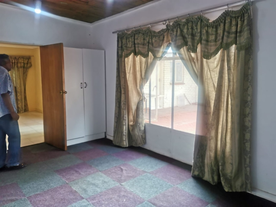 3 Bedroom Property for Sale in Laudium Gauteng