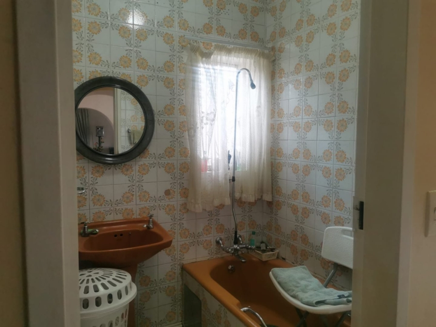 3 Bedroom Property for Sale in Laudium Gauteng