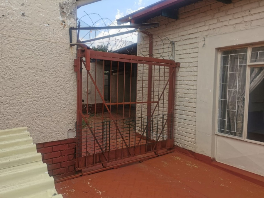 3 Bedroom Property for Sale in Laudium Gauteng