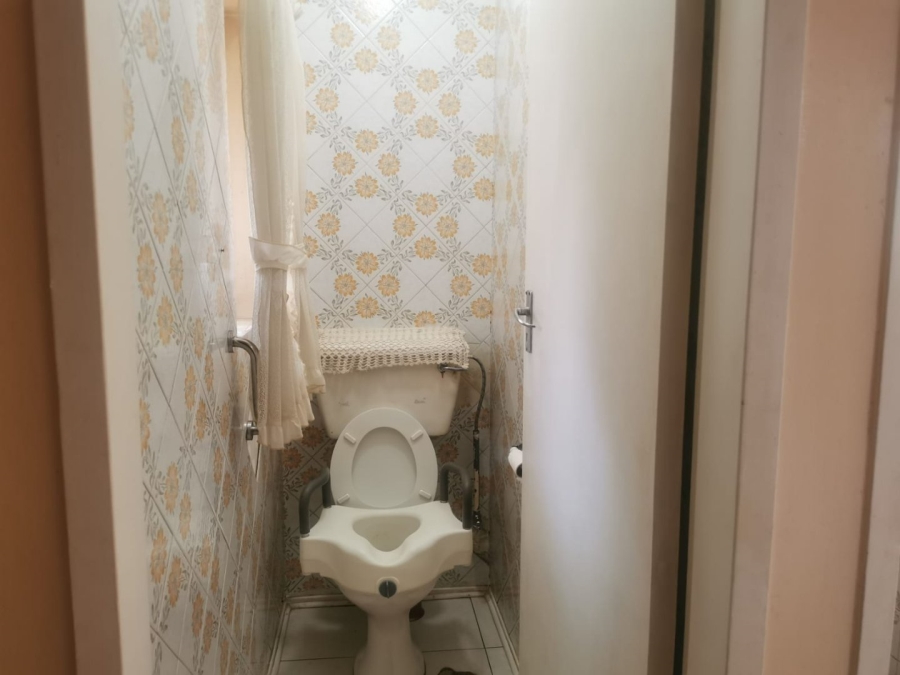 3 Bedroom Property for Sale in Laudium Gauteng