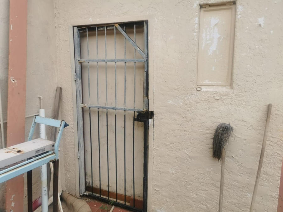 3 Bedroom Property for Sale in Laudium Gauteng