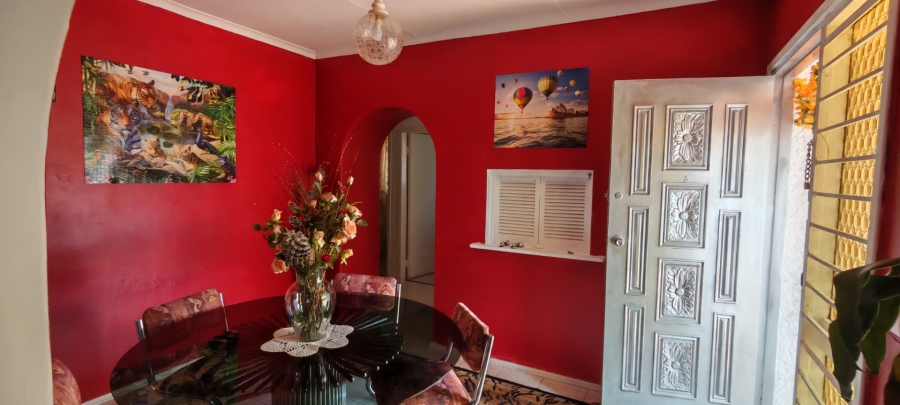 3 Bedroom Property for Sale in Laudium Gauteng