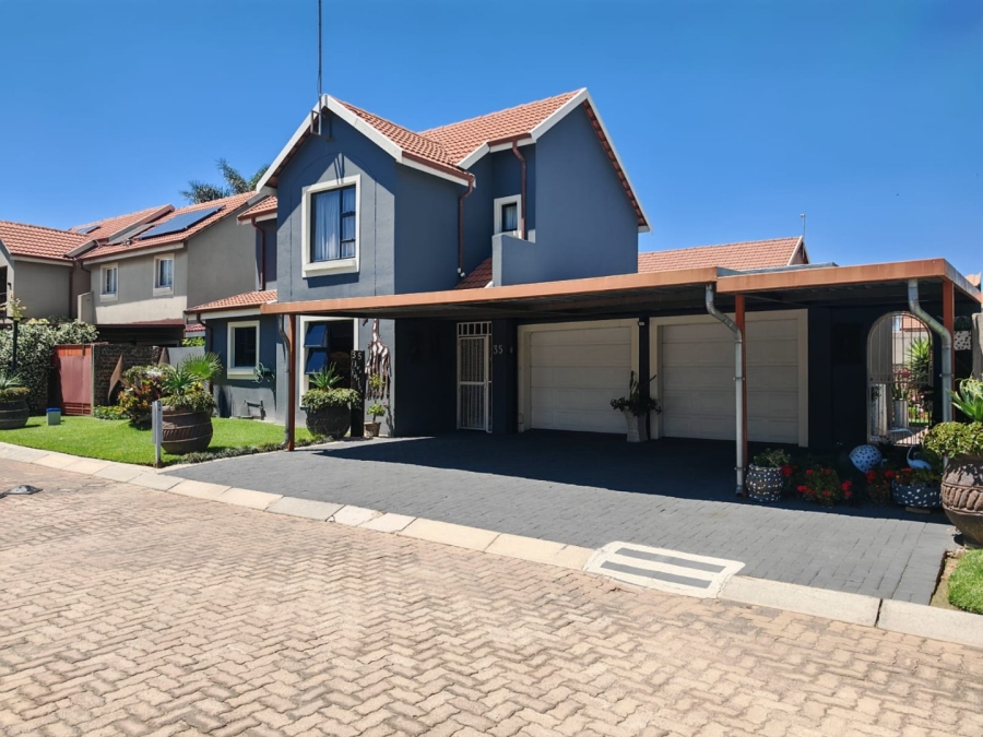 3 Bedroom Property for Sale in Eveleigh Gauteng
