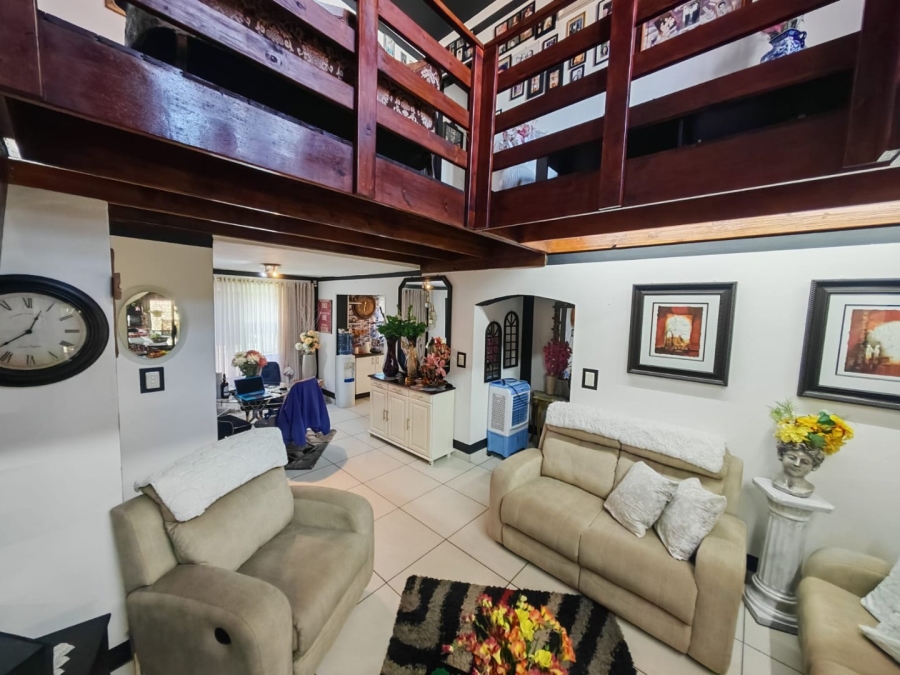 3 Bedroom Property for Sale in Eveleigh Gauteng