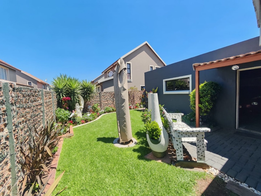 3 Bedroom Property for Sale in Eveleigh Gauteng