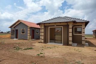 2 Bedroom Property for Sale in Crystal Park Gauteng