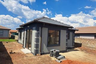 3 Bedroom Property for Sale in Crystal Park Gauteng