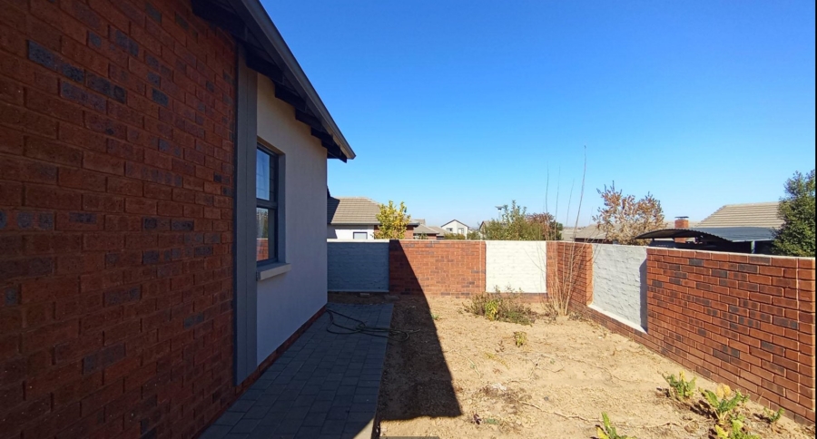 3 Bedroom Property for Sale in Amberfield Valley Gauteng