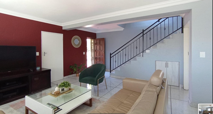 3 Bedroom Property for Sale in Noordwyk Gauteng