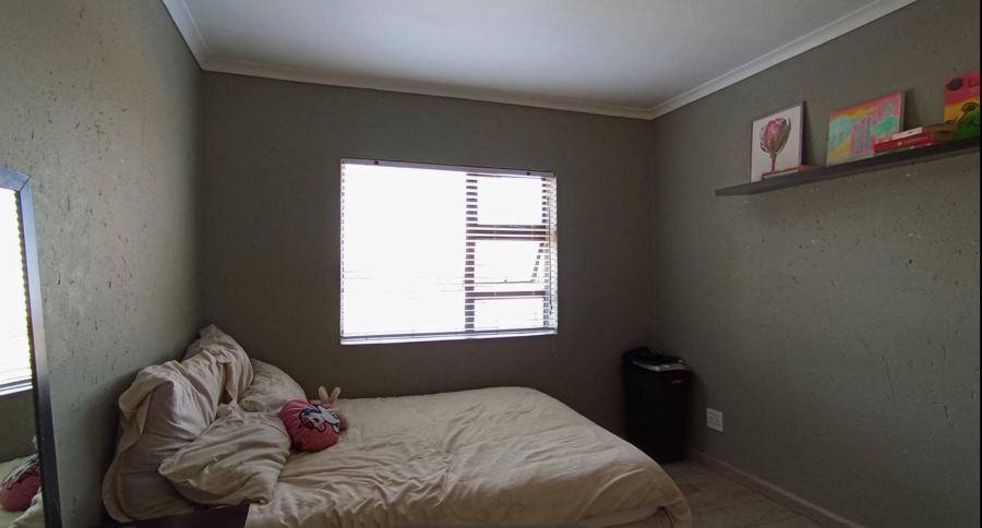 3 Bedroom Property for Sale in Noordwyk Gauteng