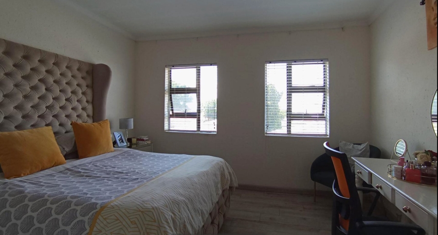 3 Bedroom Property for Sale in Noordwyk Gauteng